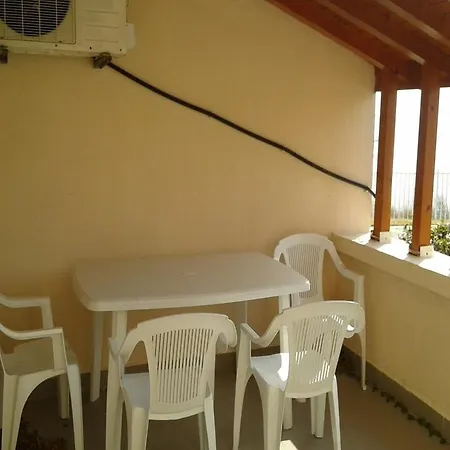 Holiday Apartment *